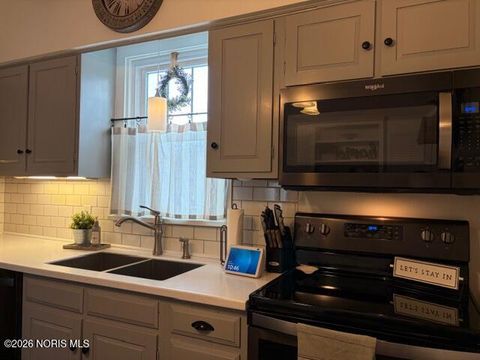 Tiny photo for 88 Gross Street, Tiffin, OH 44883 (MLS # 10003542)