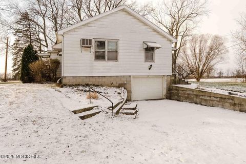 Tiny photo for 13084 Quarry Road, North Baltimore, OH 45872 (MLS # 10002394)
