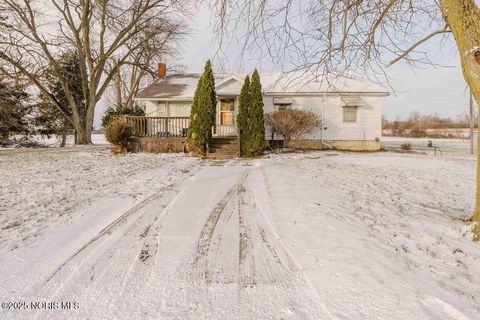 Tiny photo for 13084 Quarry Road, North Baltimore, OH 45872 (MLS # 10002394)