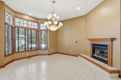 Tiny photo for 2330 Heatherwood Drive, Findlay, OH 45840 (MLS # 10013966)