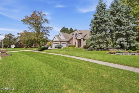 Tiny photo for 2330 Heatherwood Drive, Findlay, OH 45840 (MLS # 10013966)