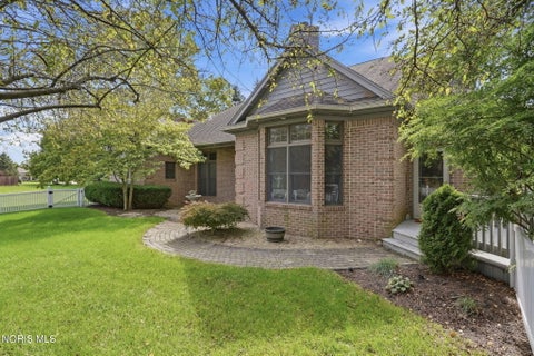 Tiny photo for 2330 Heatherwood Drive, Findlay, OH 45840 (MLS # 10013966)