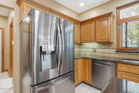 Tiny photo for 2330 Heatherwood Drive, Findlay, OH 45840 (MLS # 10013966)
