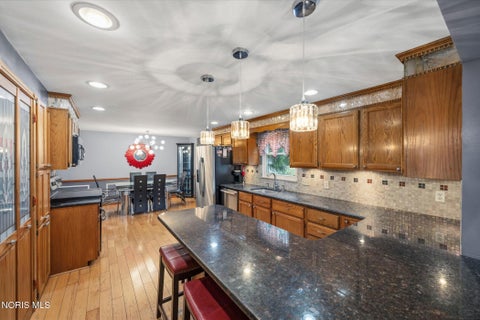 Tiny photo for 156 Ponderosa Drive, Oregon, OH 43616 (MLS # 10013734)