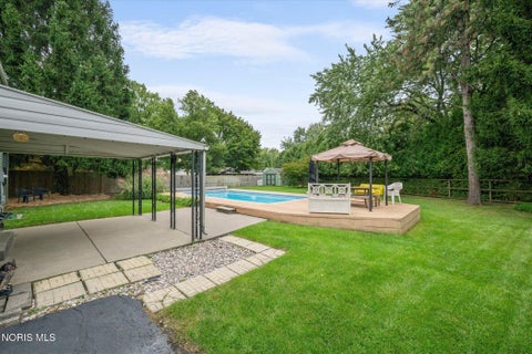 Tiny photo for 156 Ponderosa Drive, Oregon, OH 43616 (MLS # 10013734)