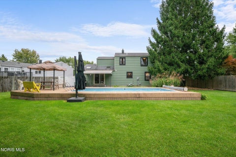 Tiny photo for 156 Ponderosa Drive, Oregon, OH 43616 (MLS # 10013734)