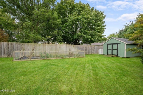 Tiny photo for 156 Ponderosa Drive, Oregon, OH 43616 (MLS # 10013734)