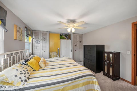 Tiny photo for 156 Ponderosa Drive, Oregon, OH 43616 (MLS # 10013734)