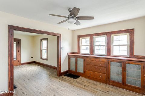 Tiny photo for 4235 Belmar Avenue, Toledo, OH 43612 (MLS # 10009727)
