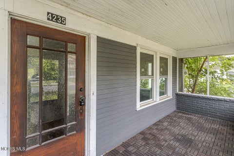 Tiny photo for 4235 Belmar Avenue, Toledo, OH 43612 (MLS # 10009727)