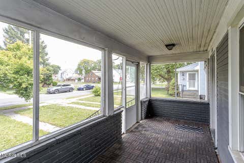 Tiny photo for 4235 Belmar Avenue, Toledo, OH 43612 (MLS # 10009727)