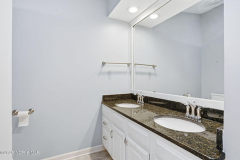 Tiny photo for 1812 Cobblestone Drive # 6, Findlay, OH 45840 (MLS # 10002468)