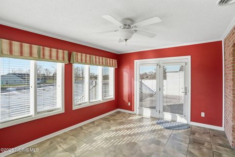 Tiny photo for 1812 Cobblestone Drive # 6, Findlay, OH 45840 (MLS # 10002468)