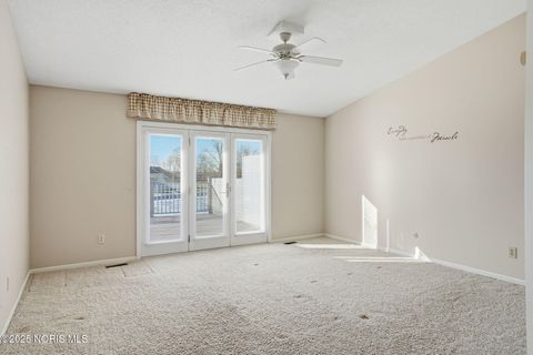 Tiny photo for 1812 Cobblestone Drive # 6, Findlay, OH 45840 (MLS # 10002468)