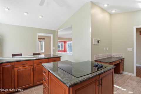 Tiny photo for 1812 Cobblestone Drive # 6, Findlay, OH 45840 (MLS # 10002468)