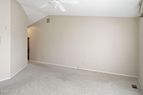 Tiny photo for 1812 Cobblestone Drive # 6, Findlay, OH 45840 (MLS # 10002468)