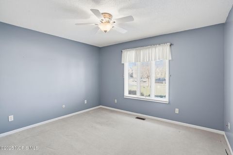 Tiny photo for 1812 Cobblestone Drive # 6, Findlay, OH 45840 (MLS # 10002468)