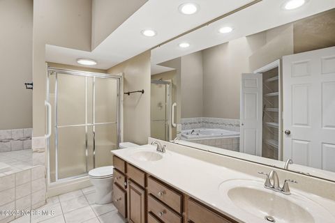 Tiny photo for 1812 Cobblestone Drive # 6, Findlay, OH 45840 (MLS # 10002468)