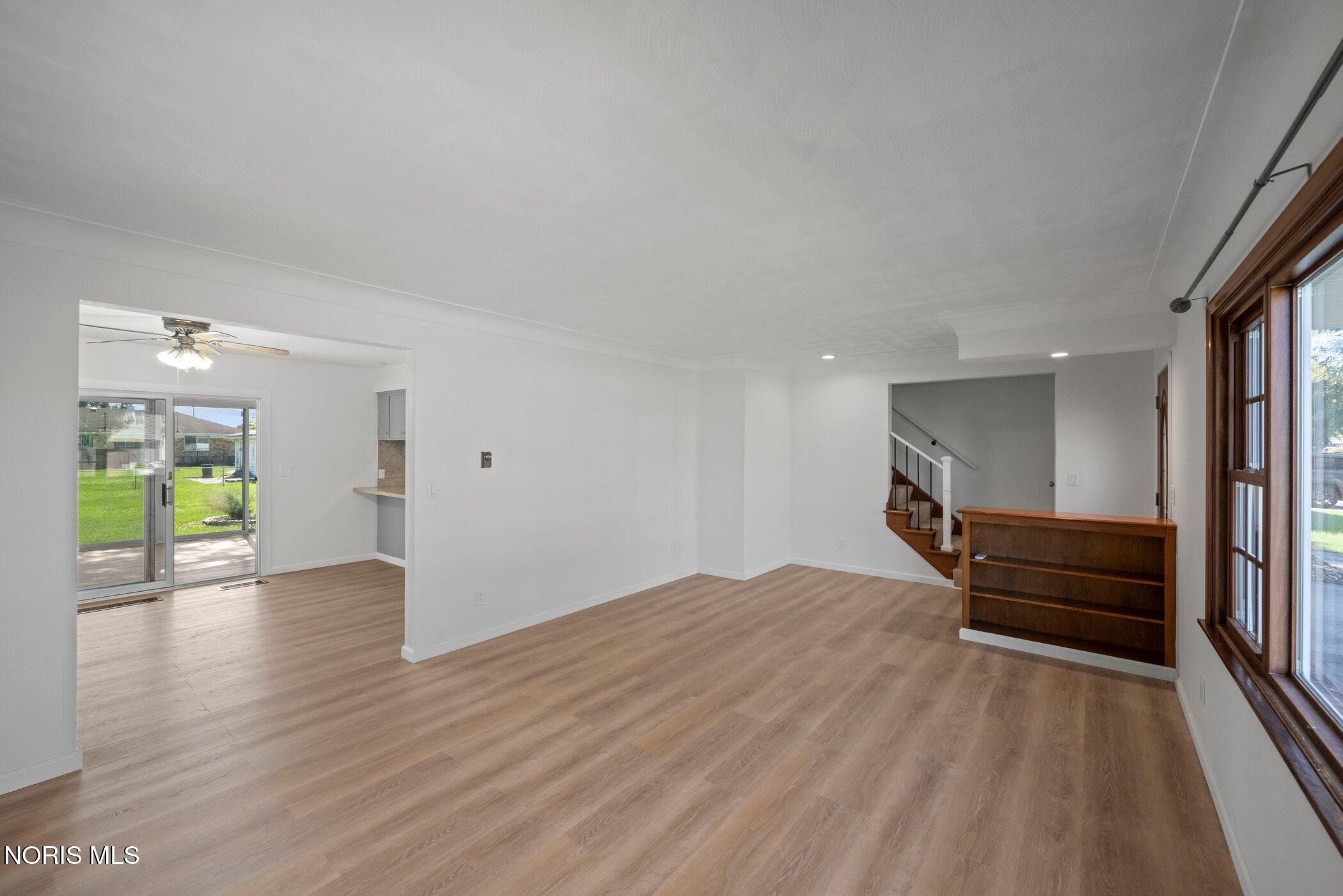 3322 Cromwell Drive