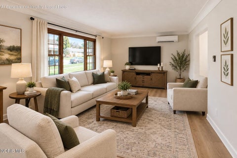 Tiny photo for 3322 Cromwell Drive, Oregon, OH 43616 (MLS # 10014373)