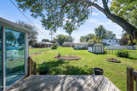 Tiny photo for 3322 Cromwell Drive, Oregon, OH 43616 (MLS # 10014373)