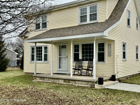 23195 W Centerfield Drive Genoa OH 43430