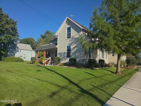 Tiny photo for 157 Geiger Street, Bluffton, OH 45817 (MLS # 10013989)