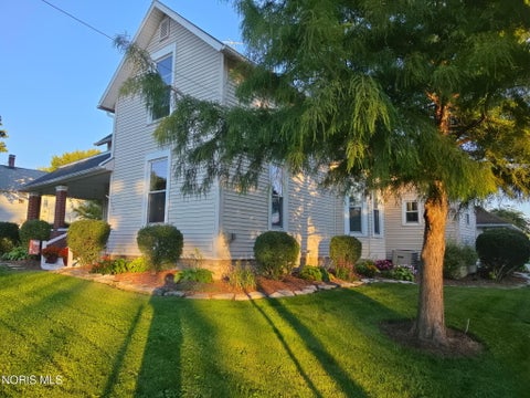 Tiny photo for 157 Geiger Street, Bluffton, OH 45817 (MLS # 10013989)