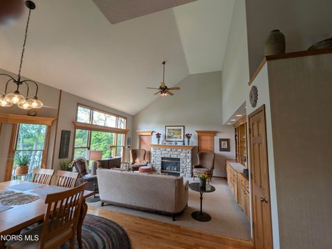 Tiny photo for 316 E Harrison Street, Maumee, OH 43537 (MLS # 10007720)