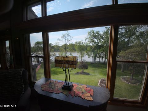 Tiny photo for 316 E Harrison Street, Maumee, OH 43537 (MLS # 10007720)