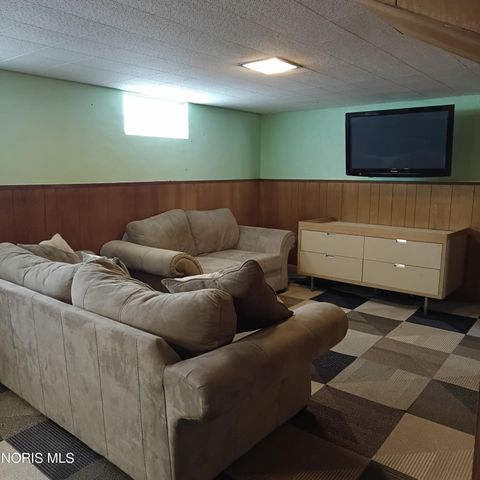 Tiny photo for 2815 Nash Road, Toledo, OH 43613 (MLS # 10010511)