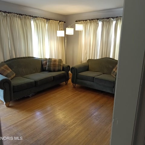 Tiny photo for 2815 Nash Road, Toledo, OH 43613 (MLS # 10010511)