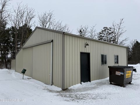 Tiny photo for 26654 Elliott Road, Defiance, OH 43512 (MLS # 10003699)