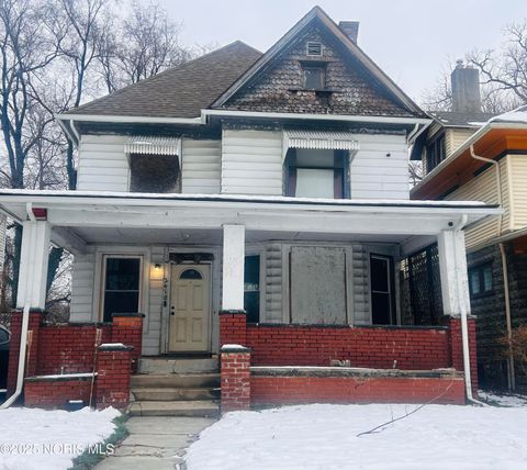 2418 Hollywood Avenue Toledo OH 43620