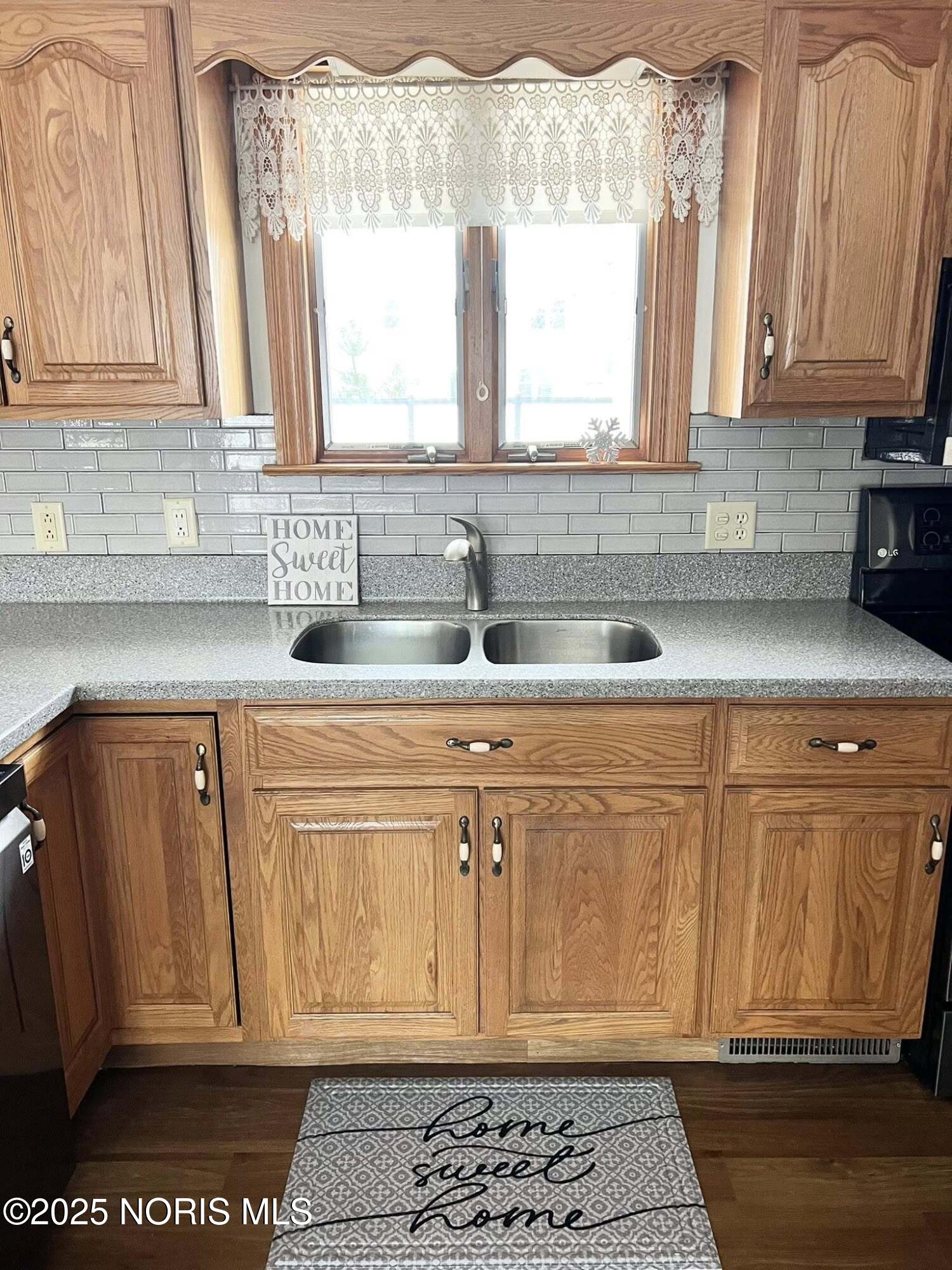 Arlington, Ohio 45814, United States, 3 Bedrooms Bedrooms, ,2 BathroomsBathrooms,Residential,Coming Soon,248389