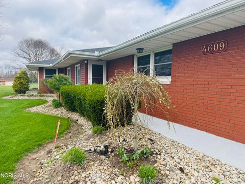 Photo for 4609 Township Road 235