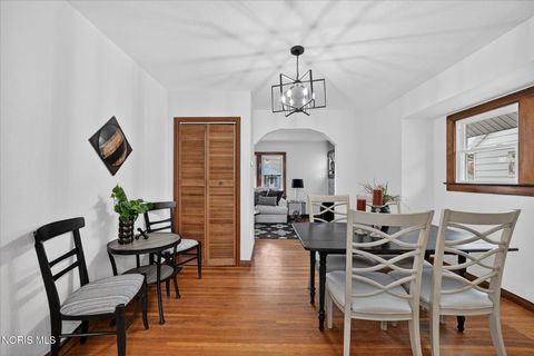 Tiny photo for 2820 Claredale Road, Toledo, OH 43613 (MLS # 10005066)