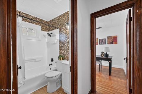 Tiny photo for 2820 Claredale Road, Toledo, OH 43613 (MLS # 10005066)