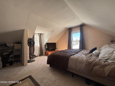 Tiny photo for 2336 Murray Drive, Toledo, OH 43613 (MLS # 10007431)