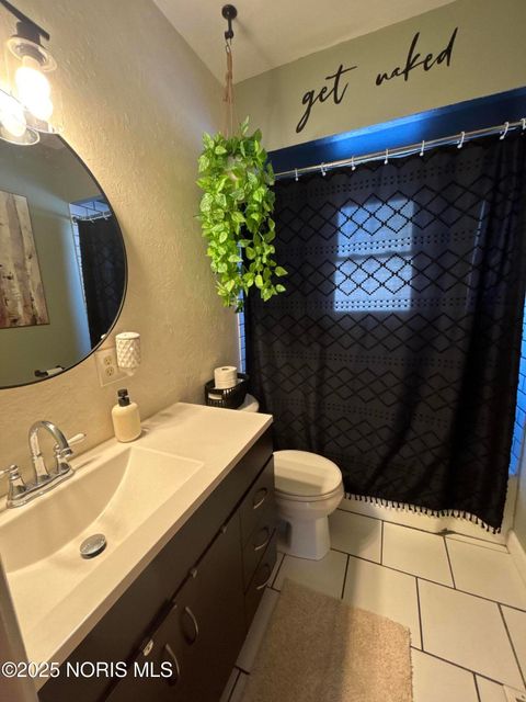 Tiny photo for 2336 Murray Drive, Toledo, OH 43613 (MLS # 10007431)