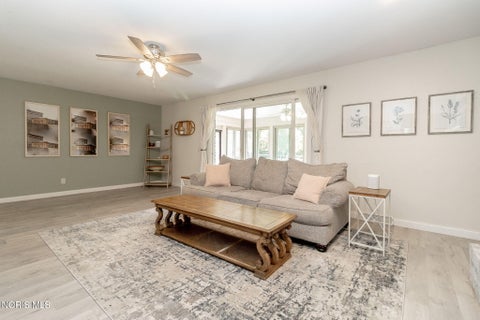 Tiny photo for 2240 Tanglewood Drive, Toledo, OH 43614 (MLS # 10012377)
