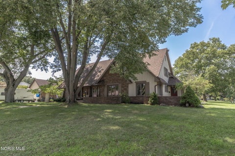 Tiny photo for 2240 Tanglewood Drive, Toledo, OH 43614 (MLS # 10012377)