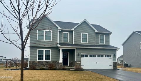 Photo of 5131 Rock Creek Drive, Sylvania, OH 43560 (MLS # 10004337)