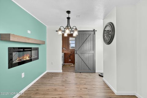 Tiny photo for 24584 Mccutchenville Road, Perrysburg, OH 43551 (MLS # 10001599)