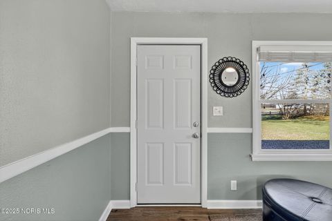 Tiny photo for 24584 Mccutchenville Road, Perrysburg, OH 43551 (MLS # 10001599)