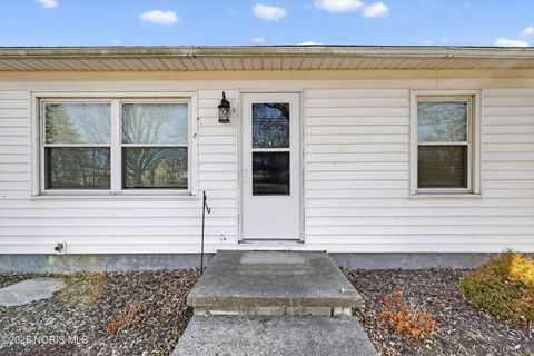 Tiny photo for 24584 Mccutchenville Road, Perrysburg, OH 43551 (MLS # 10001599)