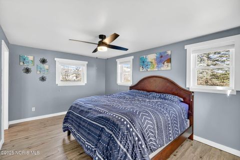 Tiny photo for 24584 Mccutchenville Road, Perrysburg, OH 43551 (MLS # 10001599)