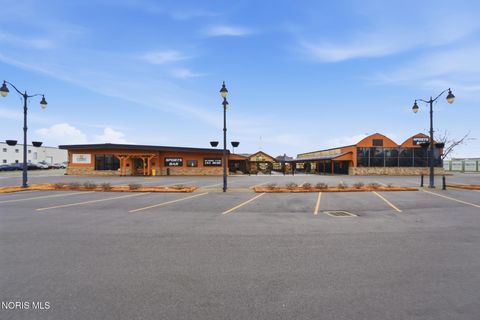 Photo of 2330 Bright Road, Findlay, OH 45840 (MLS # 10004958)