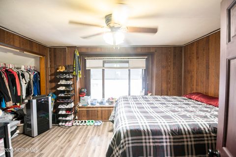 Tiny photo for 3868 Eggeman Avenue, Toledo, OH 43612 (MLS # 10002765)