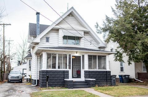 Tiny photo for 3868 Eggeman Avenue, Toledo, OH 43612 (MLS # 10002765)